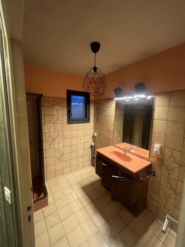 Salle de bain avant rénovation